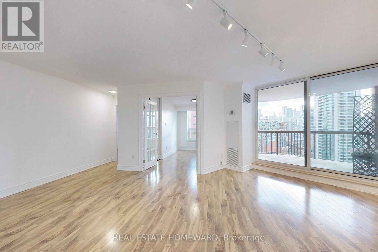 1827 - 77 Maitland Place, Toronto, Ontario  M4Y 2V6 - Photo 3 - C13242816