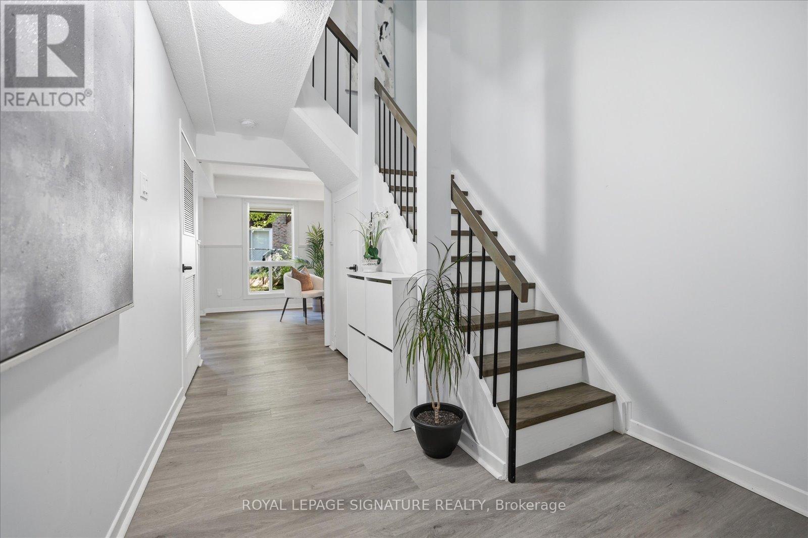 22 Snapdragon Drive, Toronto, Ontario  M2J 4X6 - Photo 23 - C13242928