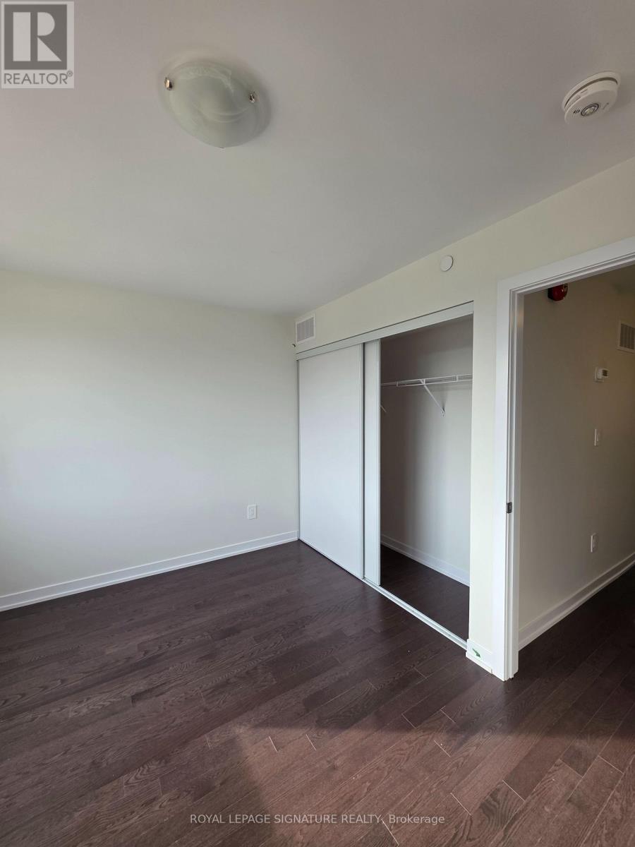 28 Green Gardens Boulevard, Toronto, Ontario  M6A 0E7 - Photo 18 - C13242944