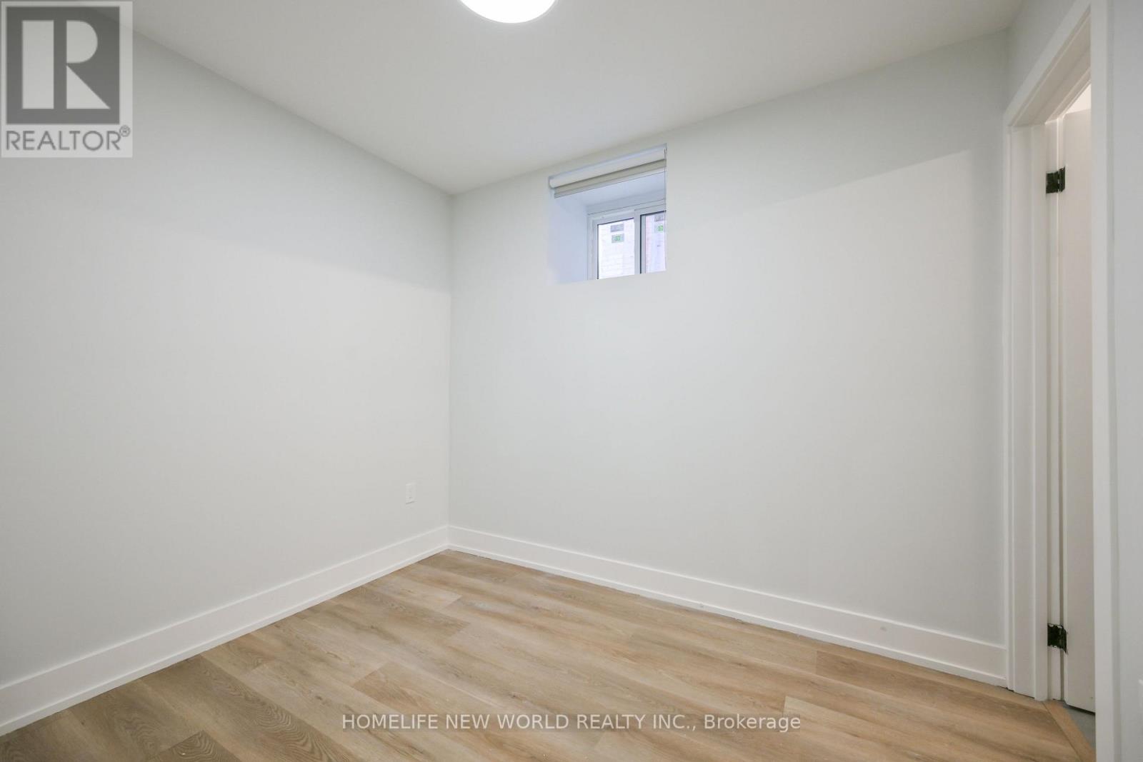 Lower - 997 Dufferin Street, Toronto, Ontario  M6H 4B2 - Photo 7 - C13242956