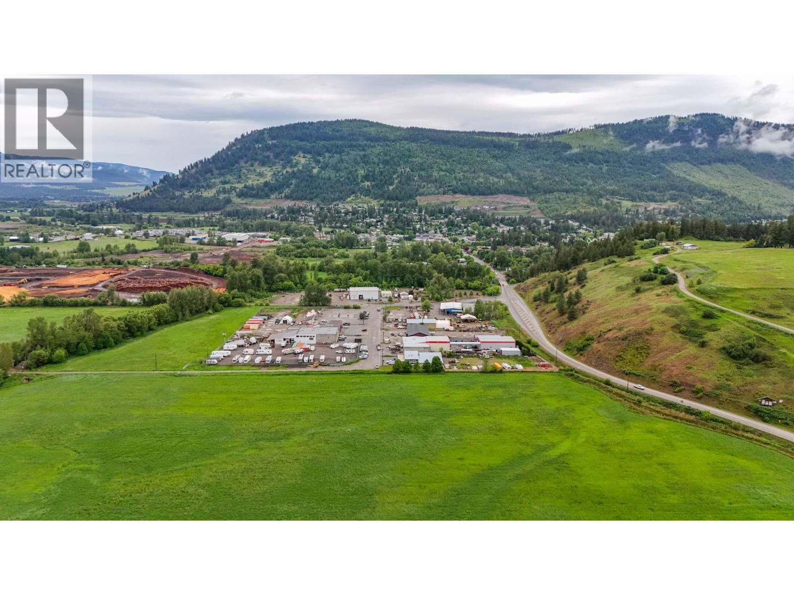 1415 Dyffryn Road, Lumby, British Columbia  V0E 2G0 - Photo 43 - 10389848