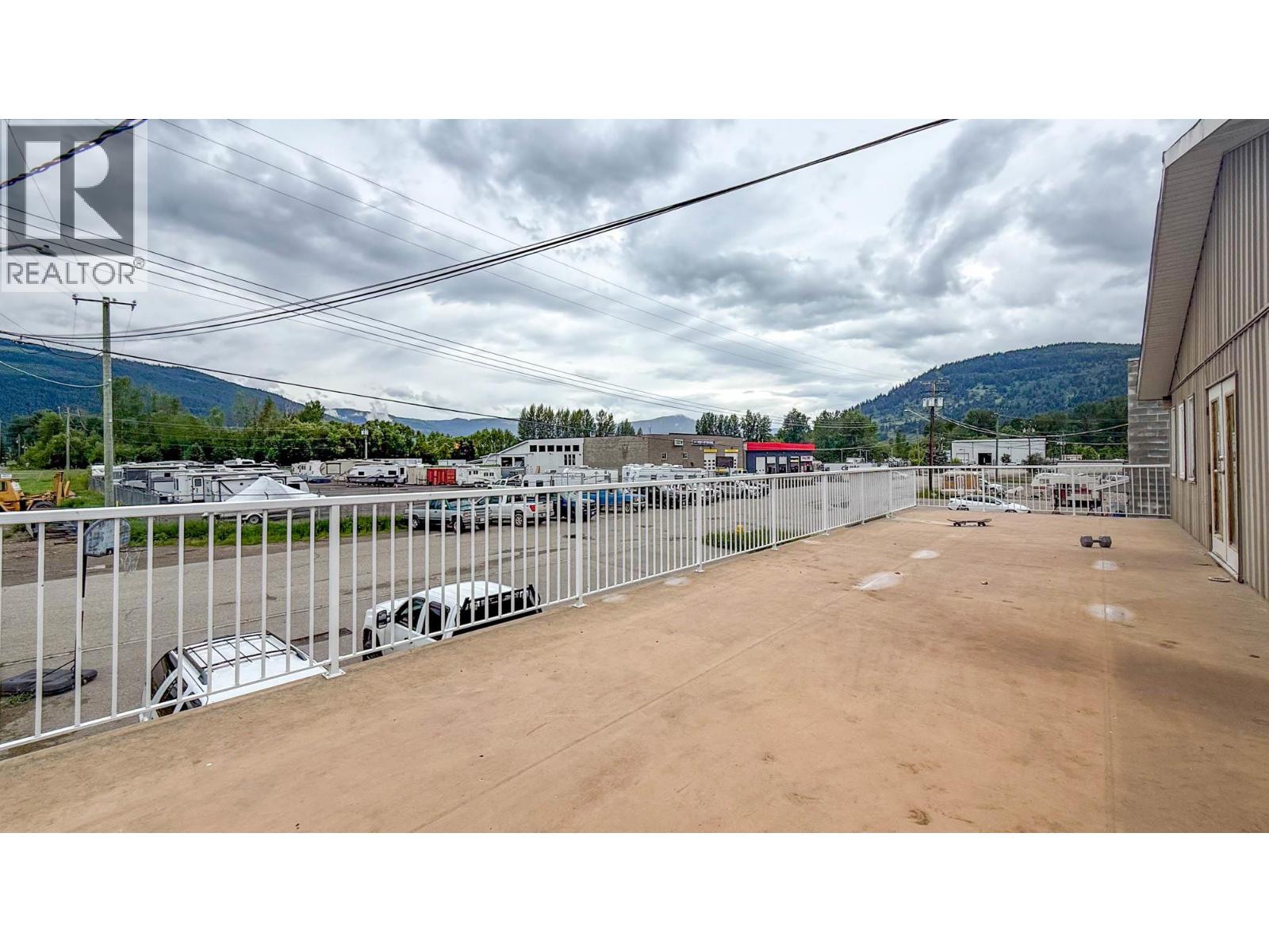 1415 Dyffryn Road, Lumby, British Columbia  V0E 2G0 - Photo 30 - 10389848