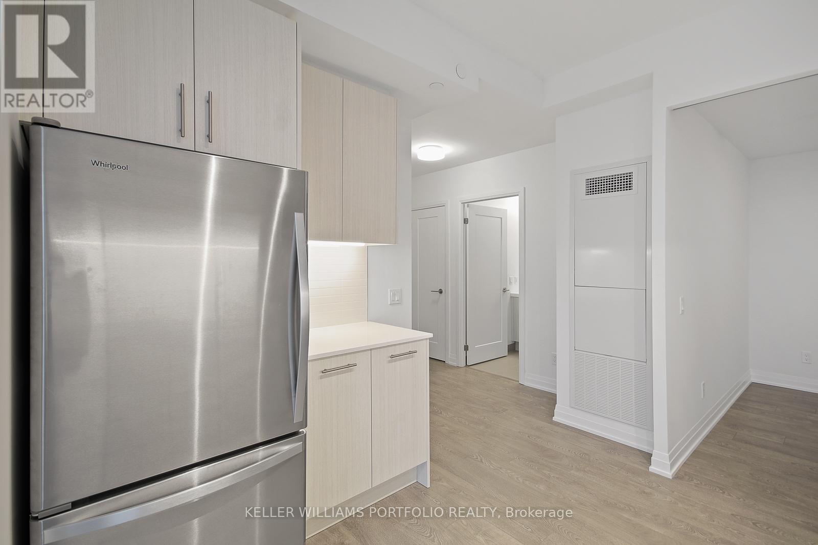 914 - 286 Main Street, Toronto, Ontario  M4C 0B3 - Photo 10 - E13242716