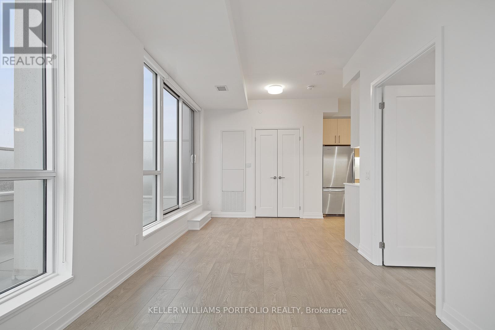 914 - 286 Main Street, Toronto, Ontario  M4C 0B3 - Photo 17 - E13242716