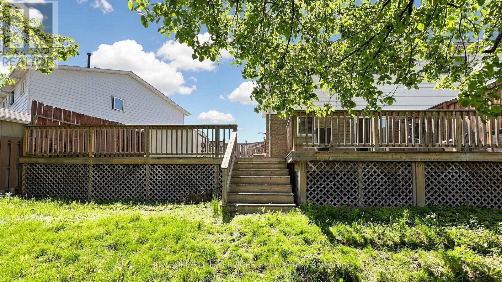 98 Doreen Crescent, Clarington, Ontario  L1C 3W8 - Photo 37 - E13242786
