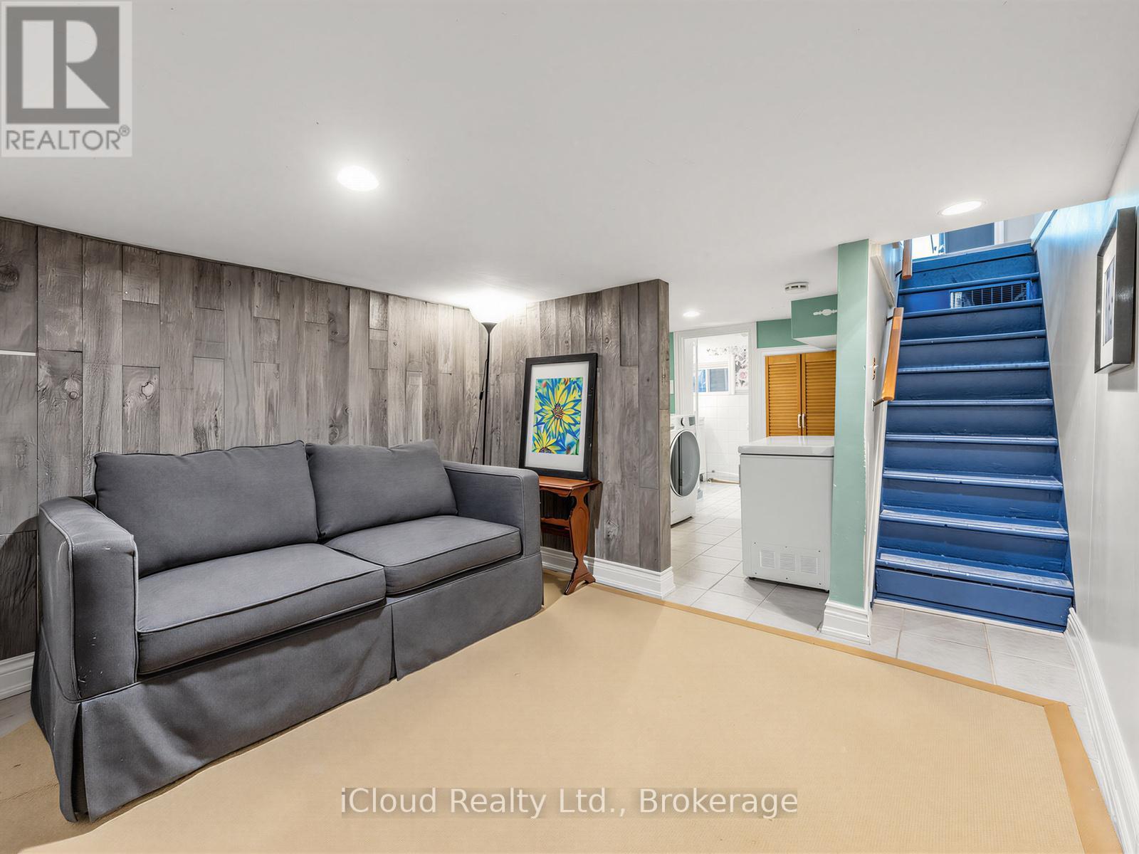 192 Gledhill Avenue, Toronto, Ontario  M4C 5L1 - Photo 24 - E13242996