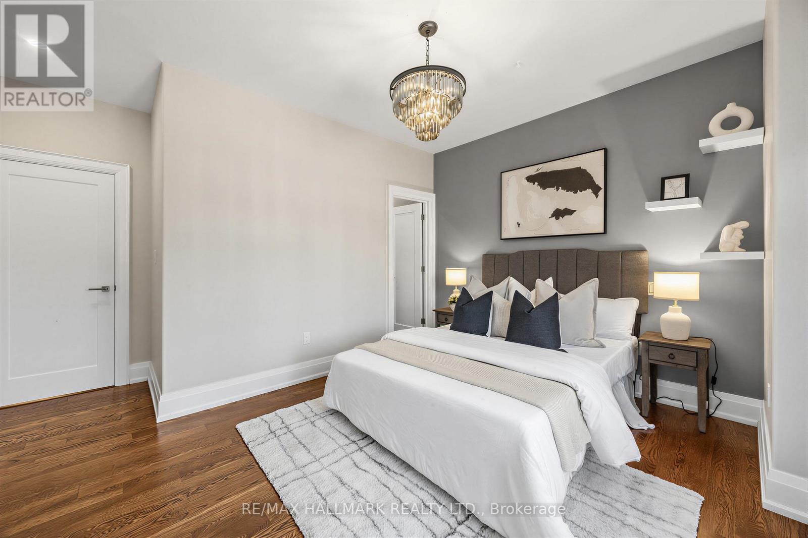 1 Dustan Crescent, Toronto, Ontario  M4J 4G4 - Photo 32 - E13243062
