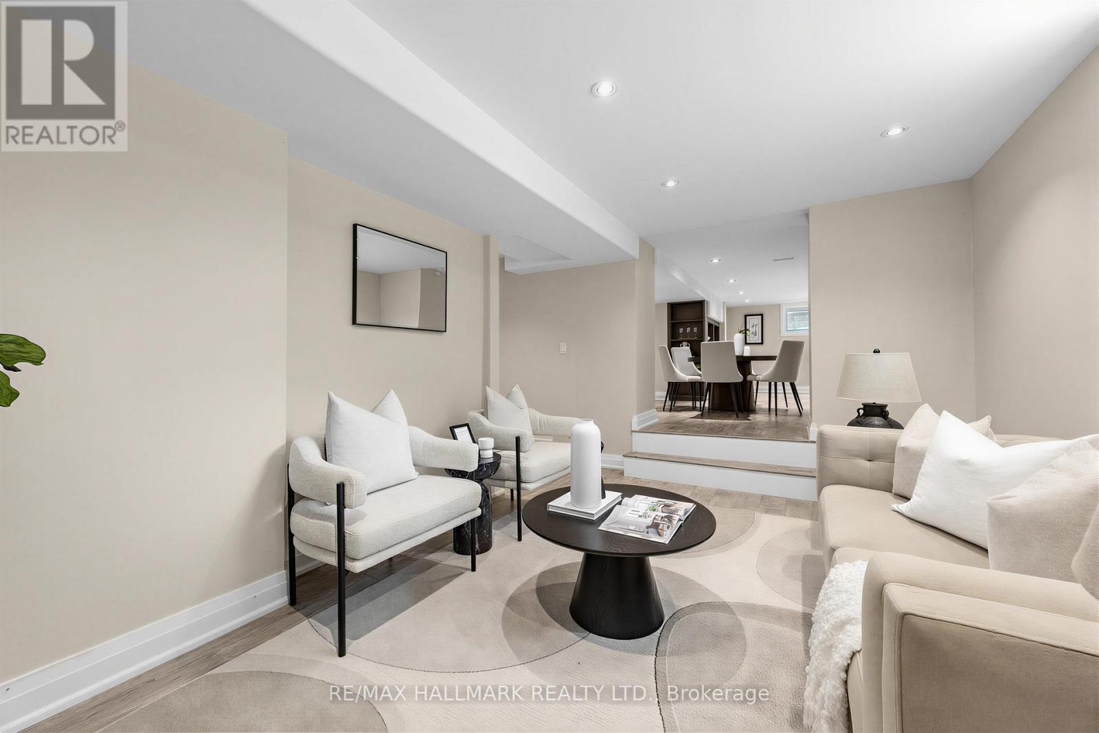 1 Dustan Crescent, Toronto, Ontario  M4J 4G4 - Photo 40 - E13243062