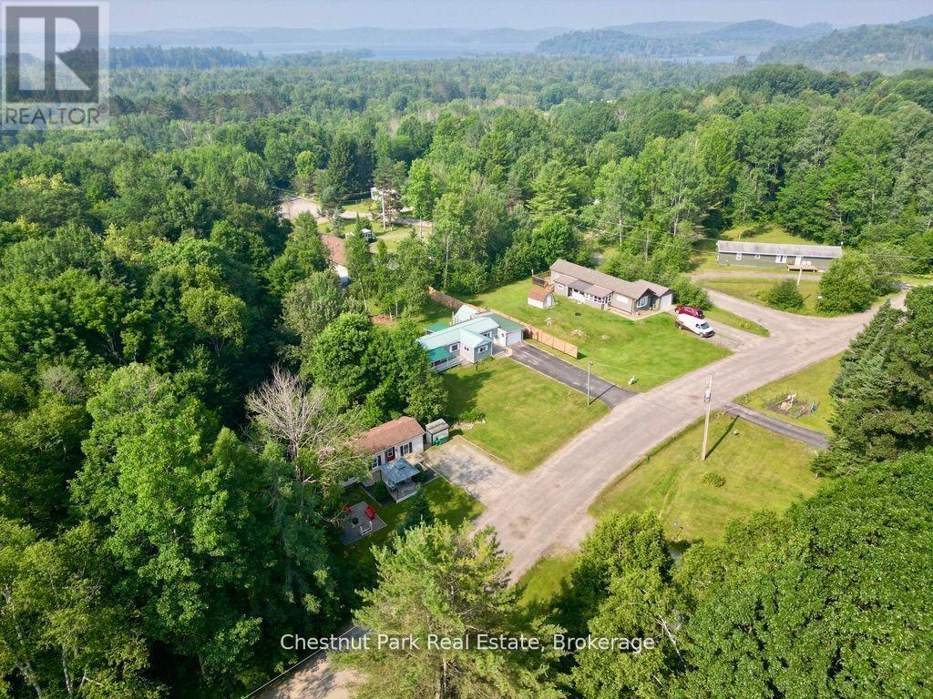 21 Mount Vernon Trail, Huntsville, Ontario  P1H 1E3 - Photo 21 - X13228996