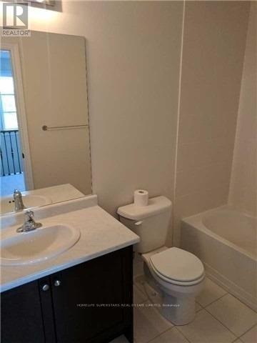 34 Lowther Avenue, Richmond Hill, Ontario  L4E 2Z7 - Photo 4 - N13242718