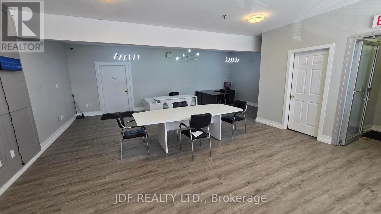 11 - Front - 471 Jevlan Drive, Vaughan, Ontario  L4L 8A1 - Photo 5 - N13242756