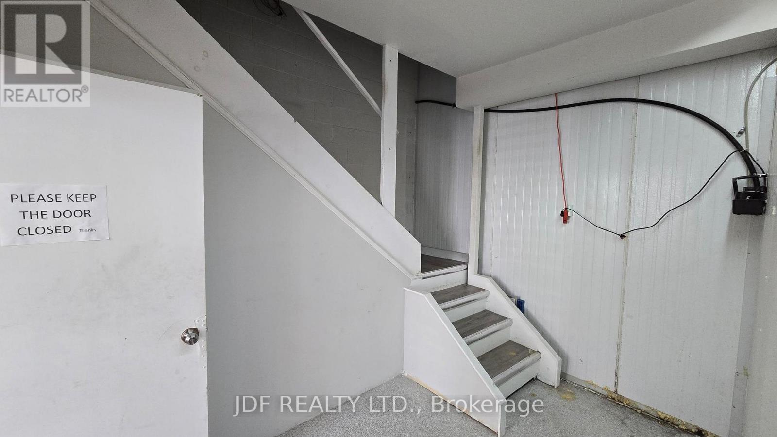 11 - Front - 471 Jevlan Drive, Vaughan, Ontario  L4L 8A1 - Photo 8 - N13242756