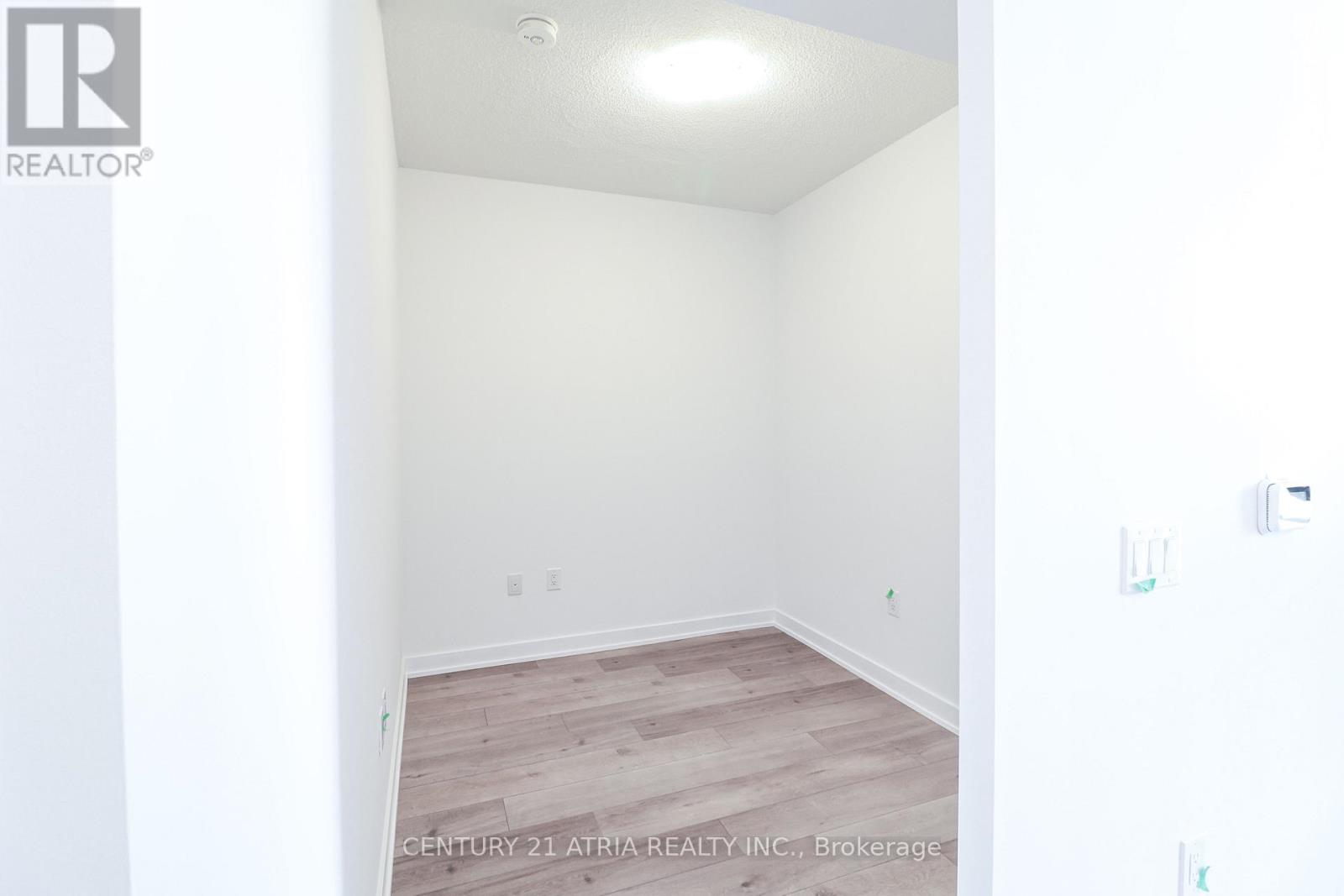 1507 - 38 Honeycrisp Crescent, Vaughan, Ontario  L4K 0M8 - Photo 10 - N13242778