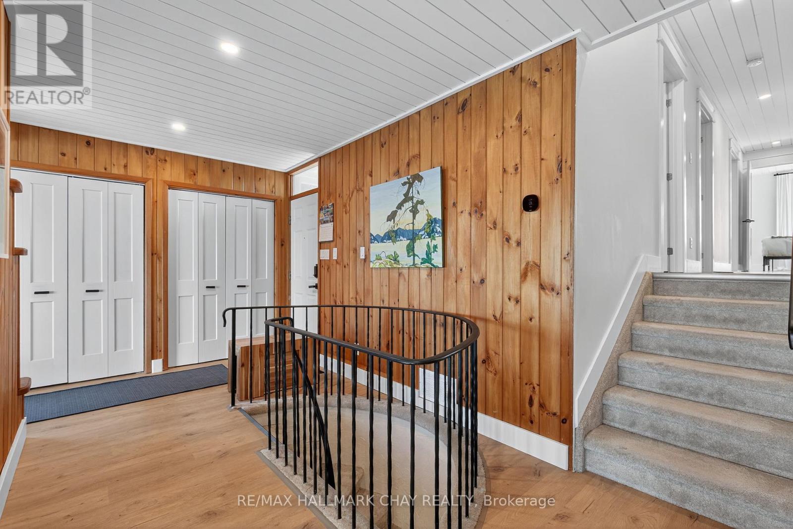 43 Moon Point Road, Oro-Medonte, Ontario  L3V 0R8 - Photo 12 - S13242994