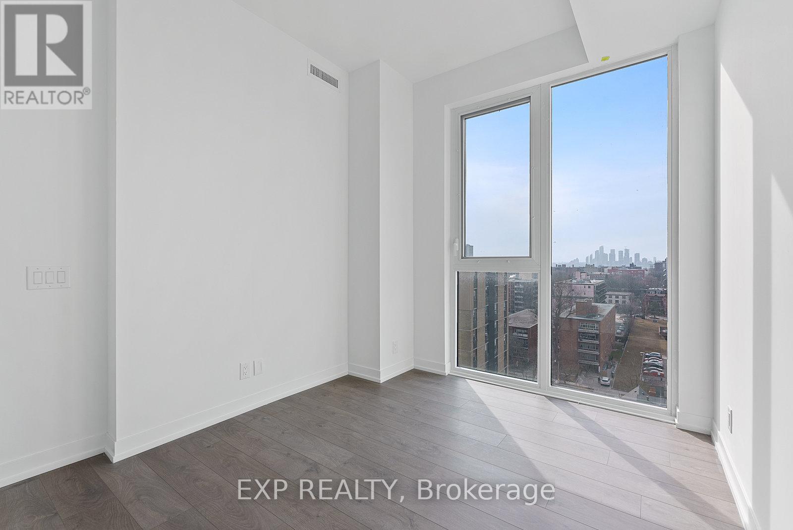 908 - 270 Dufferin Street, Toronto, Ontario  M6K 0H8 - Photo 11 - W13242712