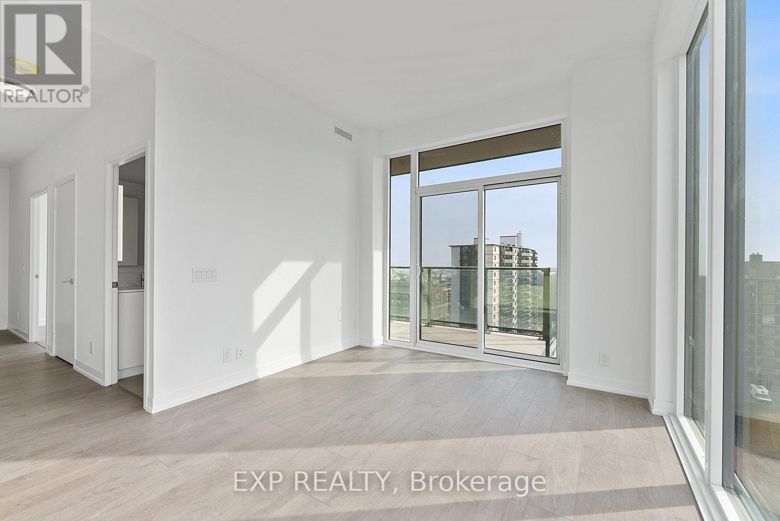 908 - 270 Dufferin Street, Toronto, Ontario  M6K 0H8 - Photo 8 - W13242712