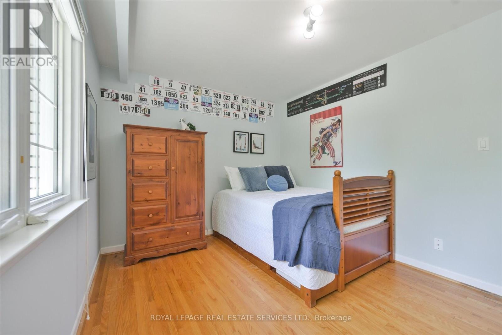 49 Pettit Drive, Toronto, Ontario  M9R 2W6 - Photo 29 - W13242732