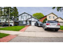 7652 ROSELLE CRESCENT, Mississauga, Ontario