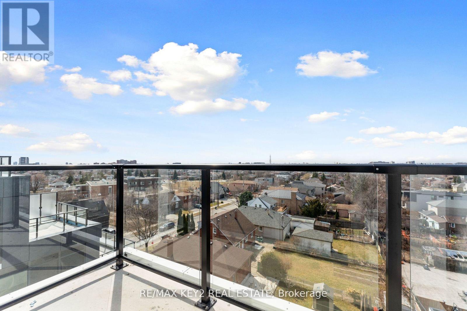 702 - 556 Marlee Avenue, Toronto, Ontario  M6B 0B1 - Photo 13 - W13242764