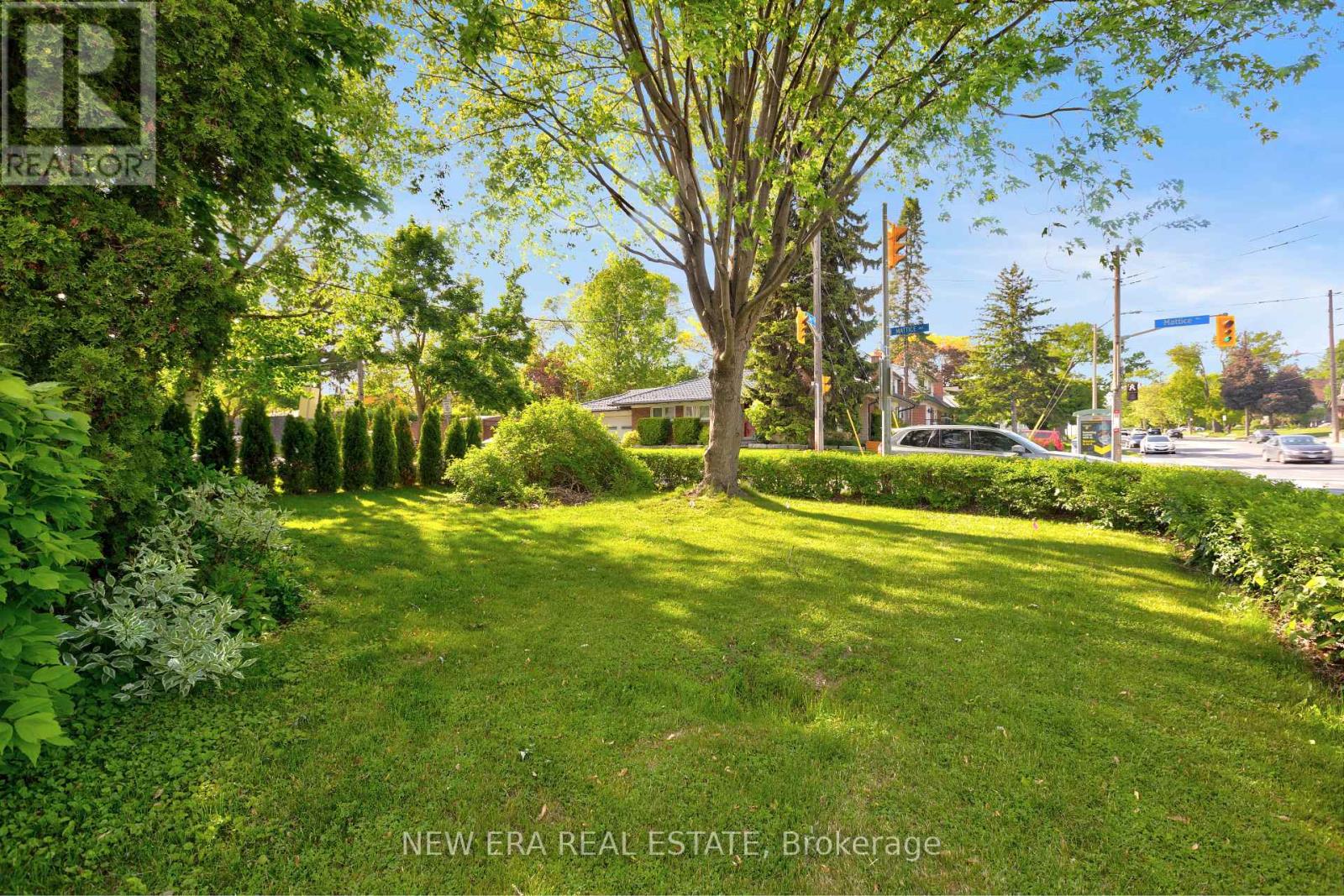 45 Mattice Avenue, Toronto, Ontario  M9B 1T1 - Photo 4 - W13242870