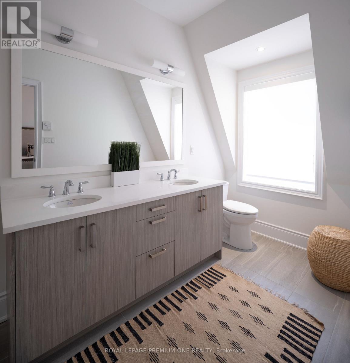 70a Thomas Street, Mississauga, Ontario  L5M 2R6 - Photo 14 - W13242902