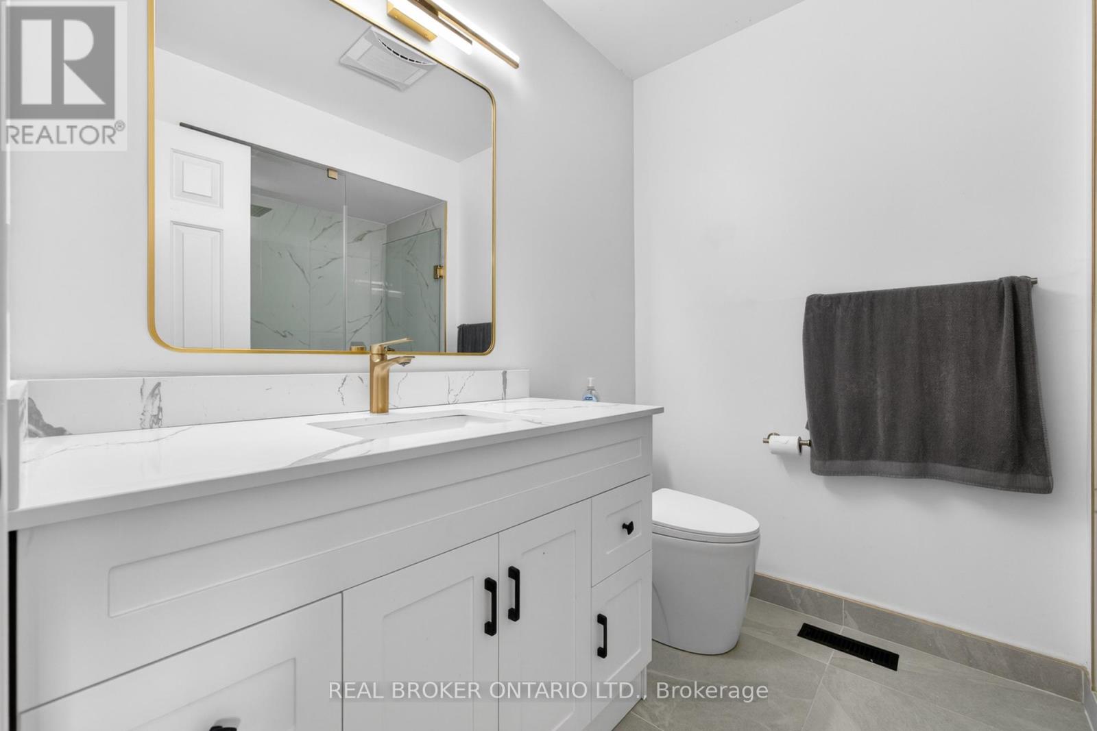 4326 Waterford Crescent, Mississauga, Ontario  L5R 2B2 - Photo 27 - W13242904