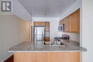 1701 - 335 Rathburn Road W, Mississauga, Ontario  L5B 0C8 - Photo 6 - W13242910