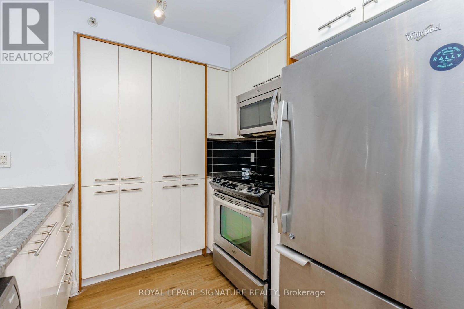 705 - 5 Valhalla Inn Road, Toronto, Ontario  M9B 1S9 - Photo 16 - W13242936