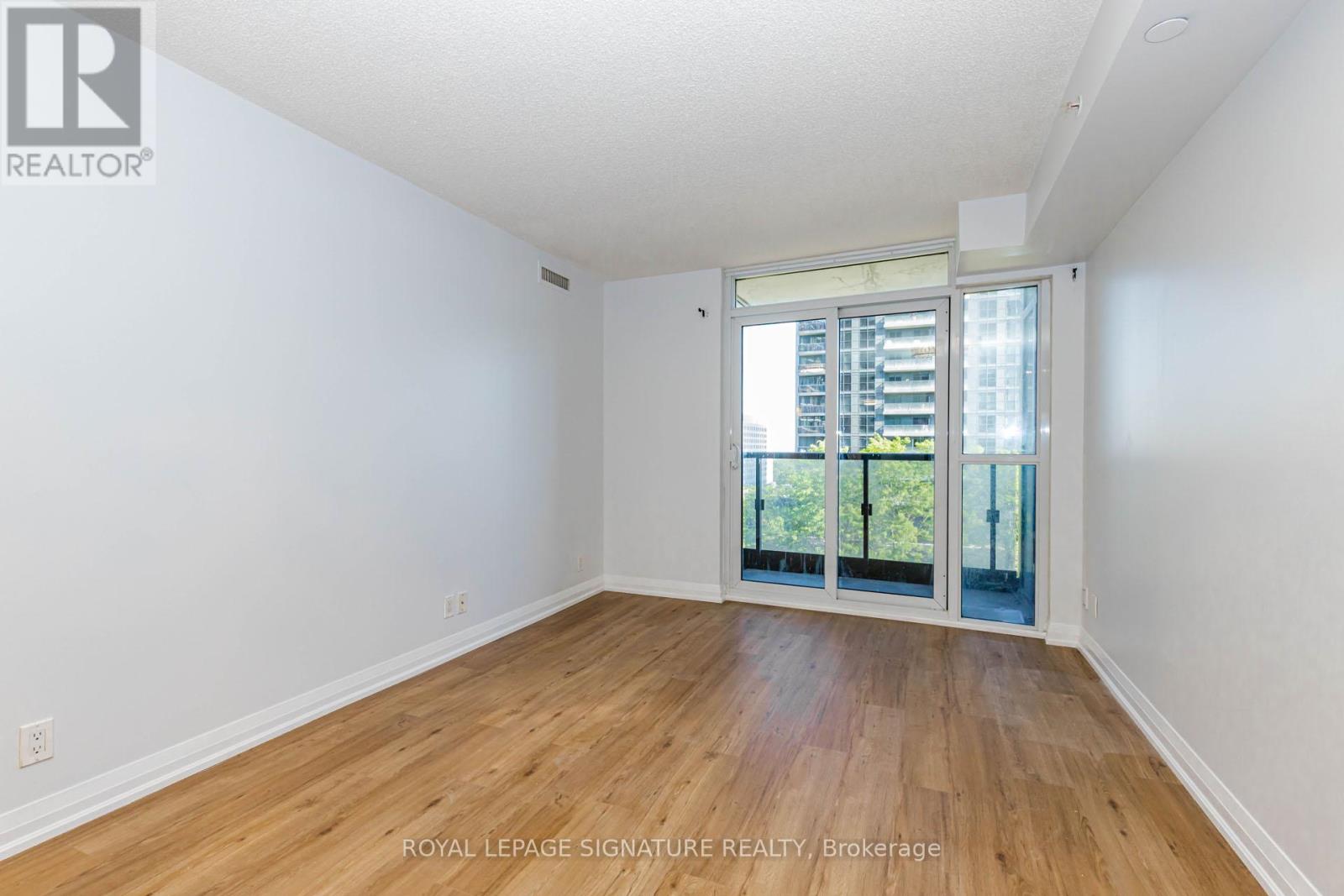 705 - 5 Valhalla Inn Road, Toronto, Ontario  M9B 1S9 - Photo 23 - W13242936