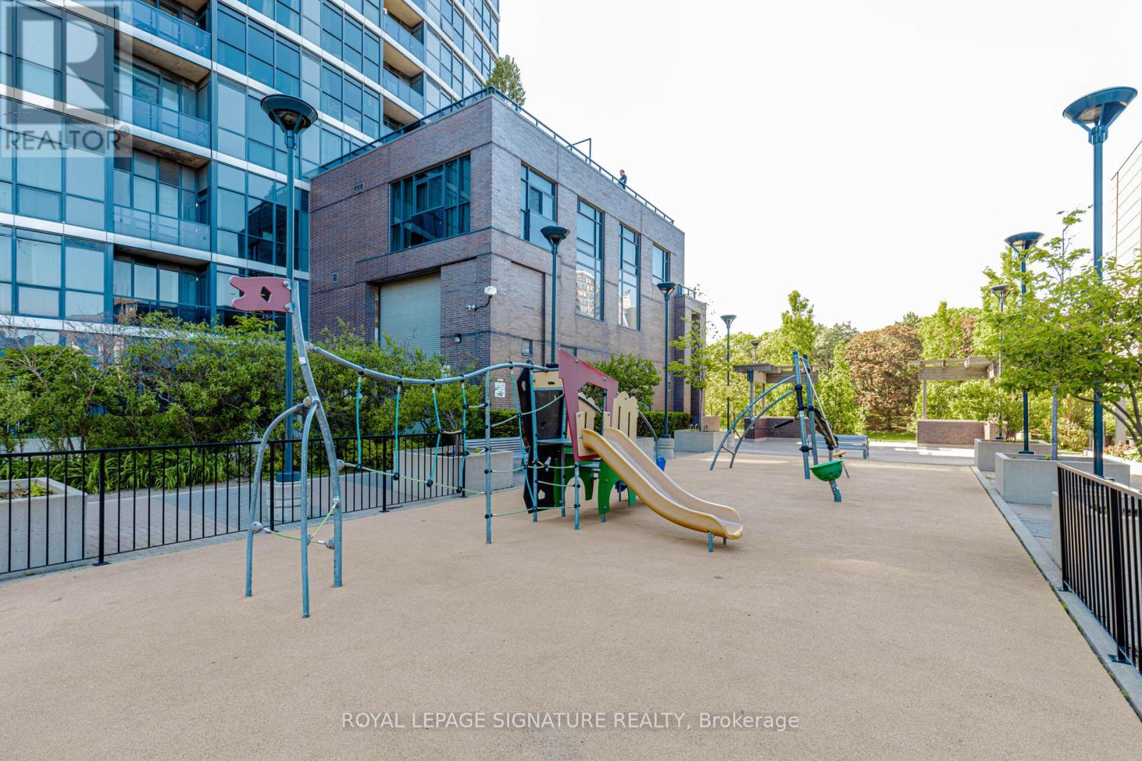 705 - 5 Valhalla Inn Road, Toronto, Ontario  M9B 1S9 - Photo 44 - W13242936