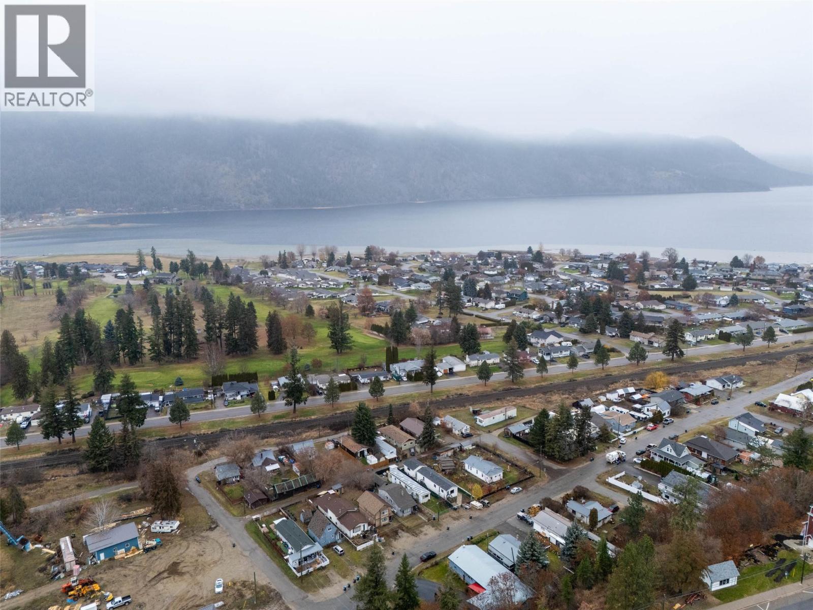 1026 Hillside Avenue, Chase, British Columbia  V0E 1M0 - Photo 25 - 10390258