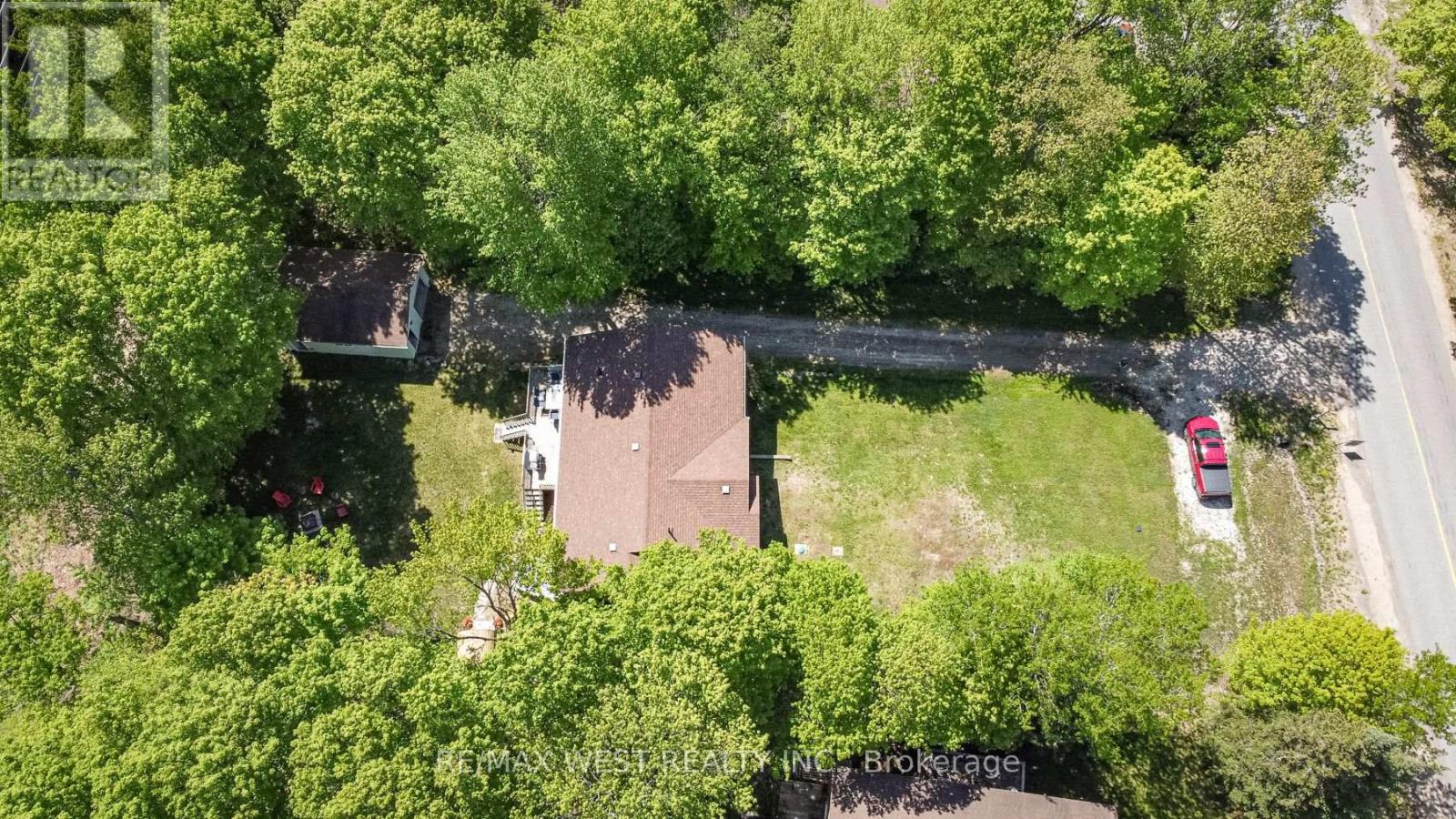1084 Bonnie Lake Road, Bracebridge, Ontario  P1L 1W9 - Photo 3 - X13242758