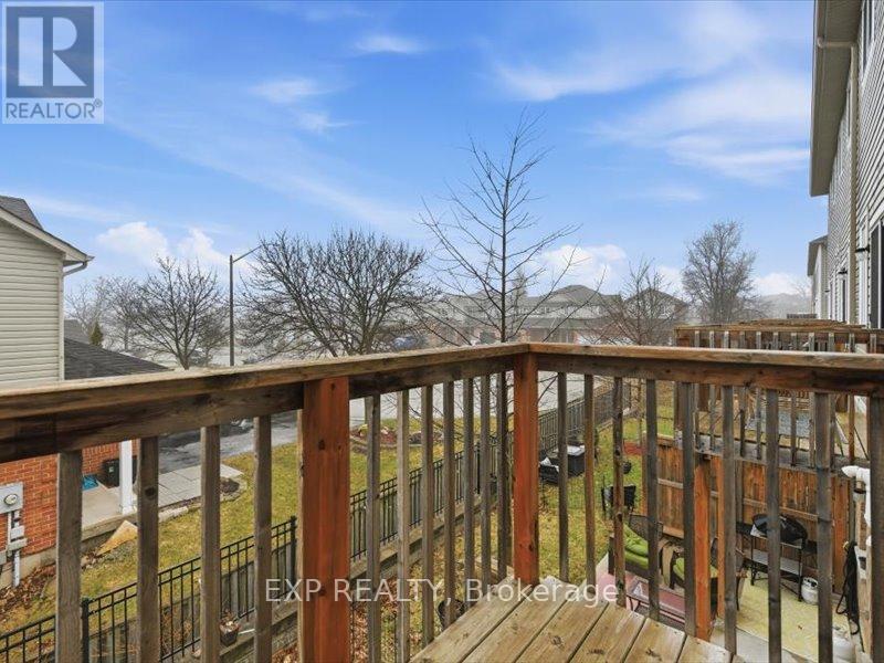 9 - 122 Dundas Street E, Hamilton, Ontario  L9H 7N3 - Photo 27 - X13242798