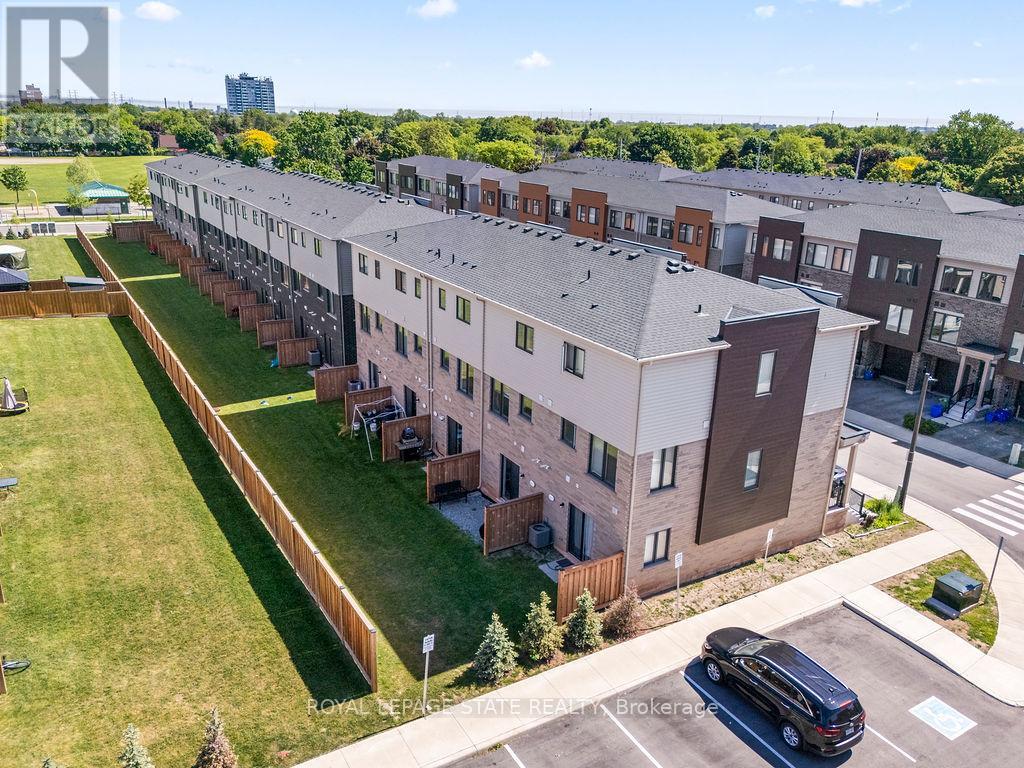 40 Radison Lane, Hamilton, Ontario  L8H 0B5 - Photo 33 - X13242838