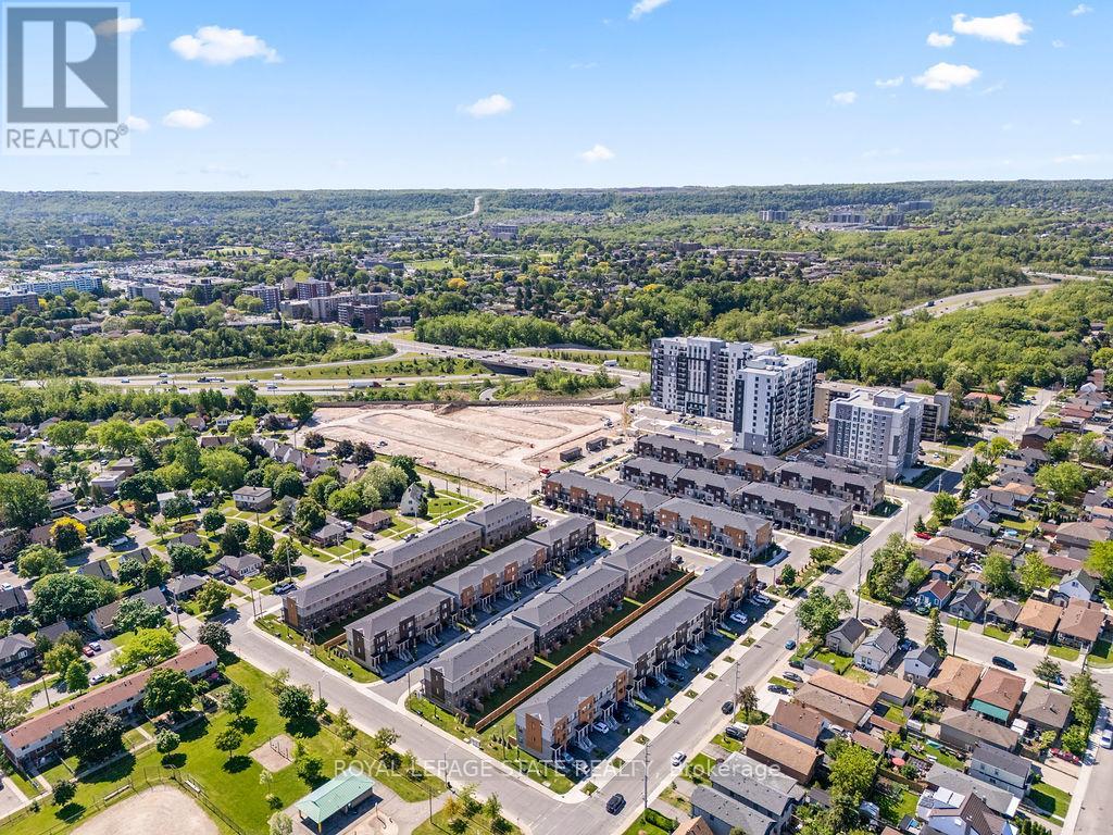 40 Radison Lane, Hamilton, Ontario  L8H 0B5 - Photo 39 - X13242838