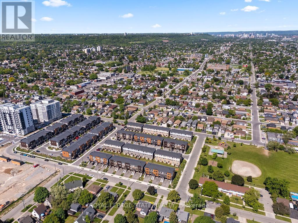 40 Radison Lane, Hamilton, Ontario  L8H 0B5 - Photo 41 - X13242838