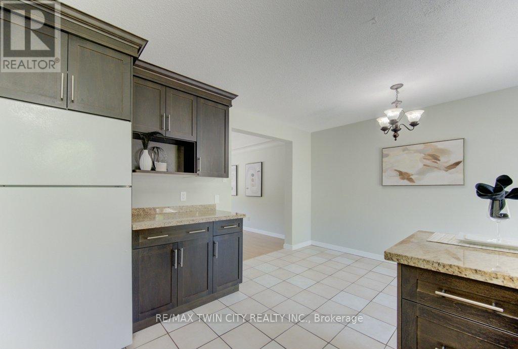 478 Wellington Street N, Kitchener, Ontario  N2H 5L5 - Photo 12 - X13242858