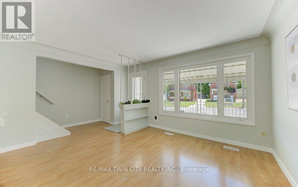 478 Wellington Street N, Kitchener, Ontario  N2H 5L5 - Photo 7 - X13242858