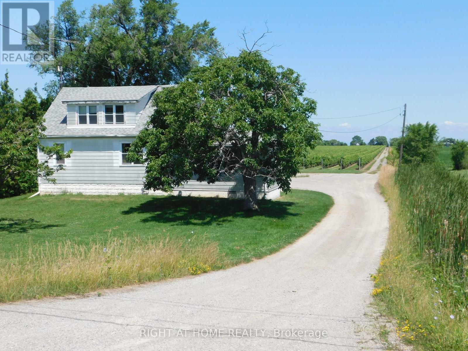 3705 North Service Road, Lincoln, Ontario  L3J 1J3 - Photo 19 - X13242946