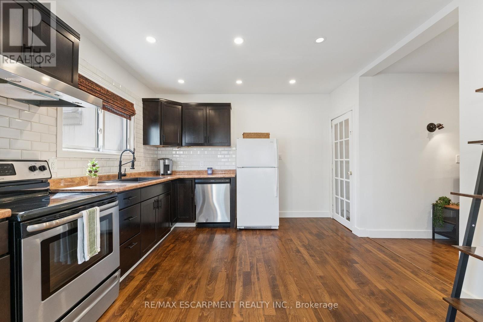160 Britannia Avenue, Hamilton, Ontario  L8H 1X1 - Photo 21 - X13243066