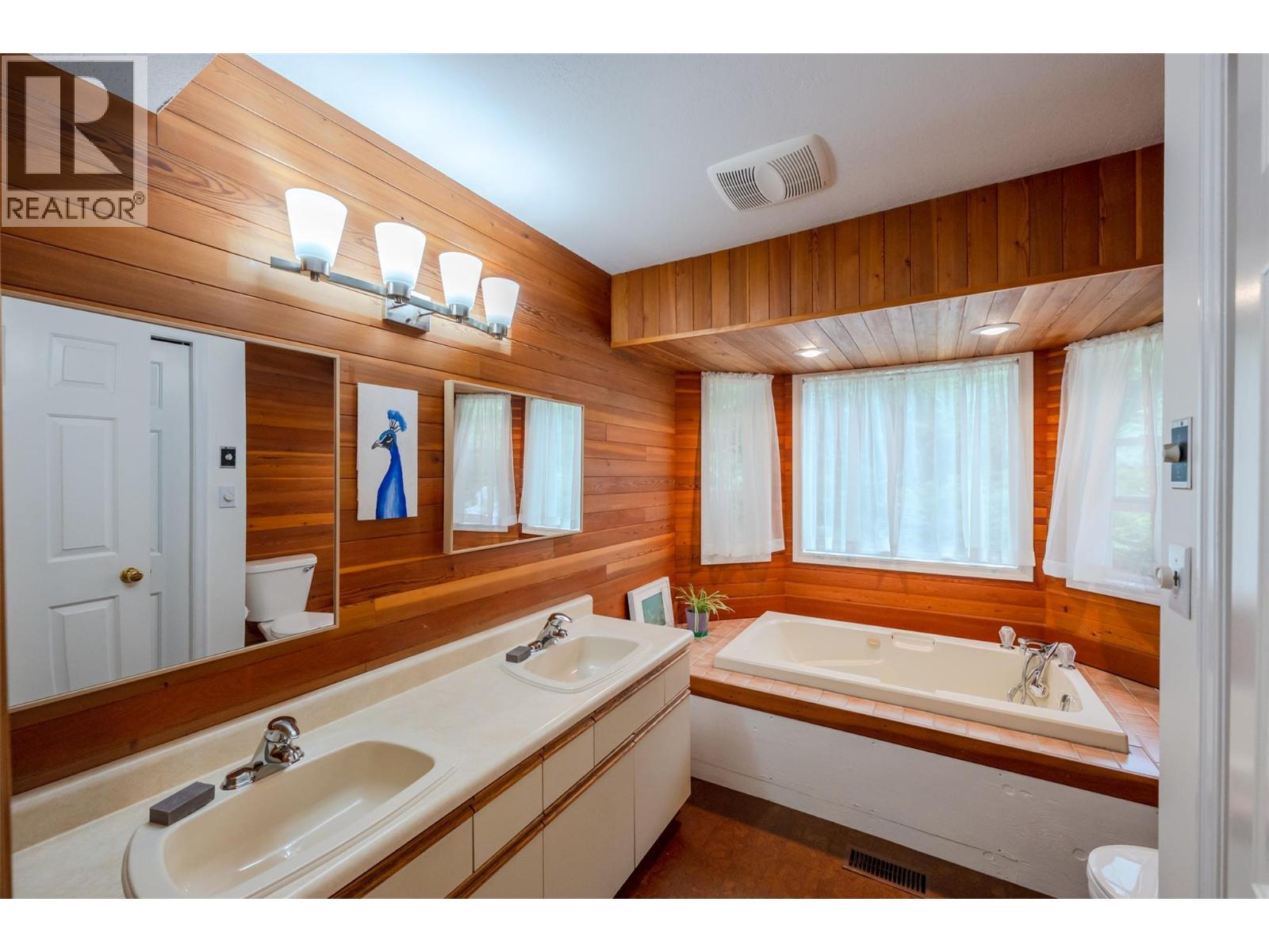 3070 Debeck Road, Naramata, British Columbia  V0H 1N1 - Photo 30 - 10390245
