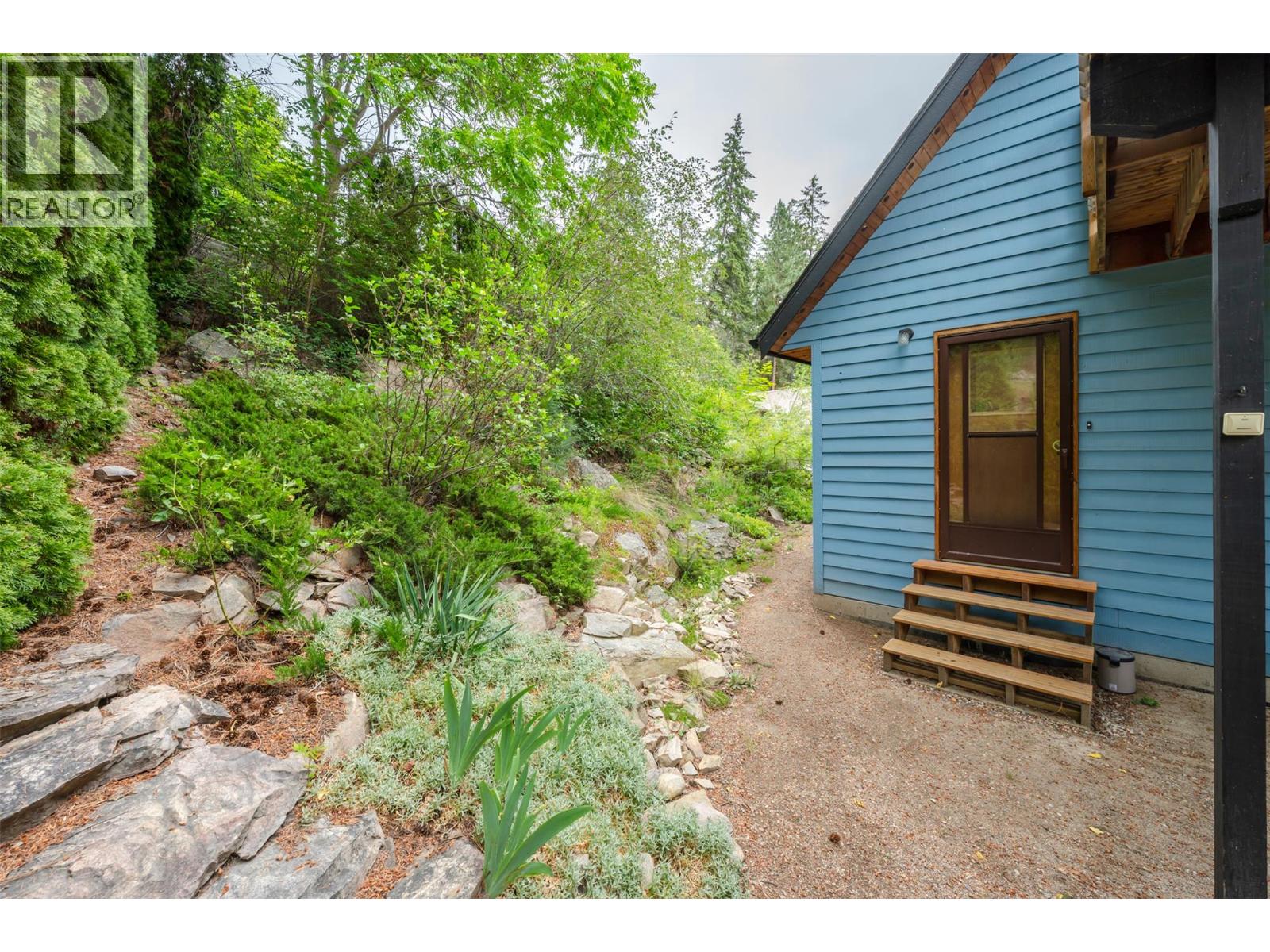 3070 Debeck Road, Naramata, British Columbia  V0H 1N1 - Photo 58 - 10390245
