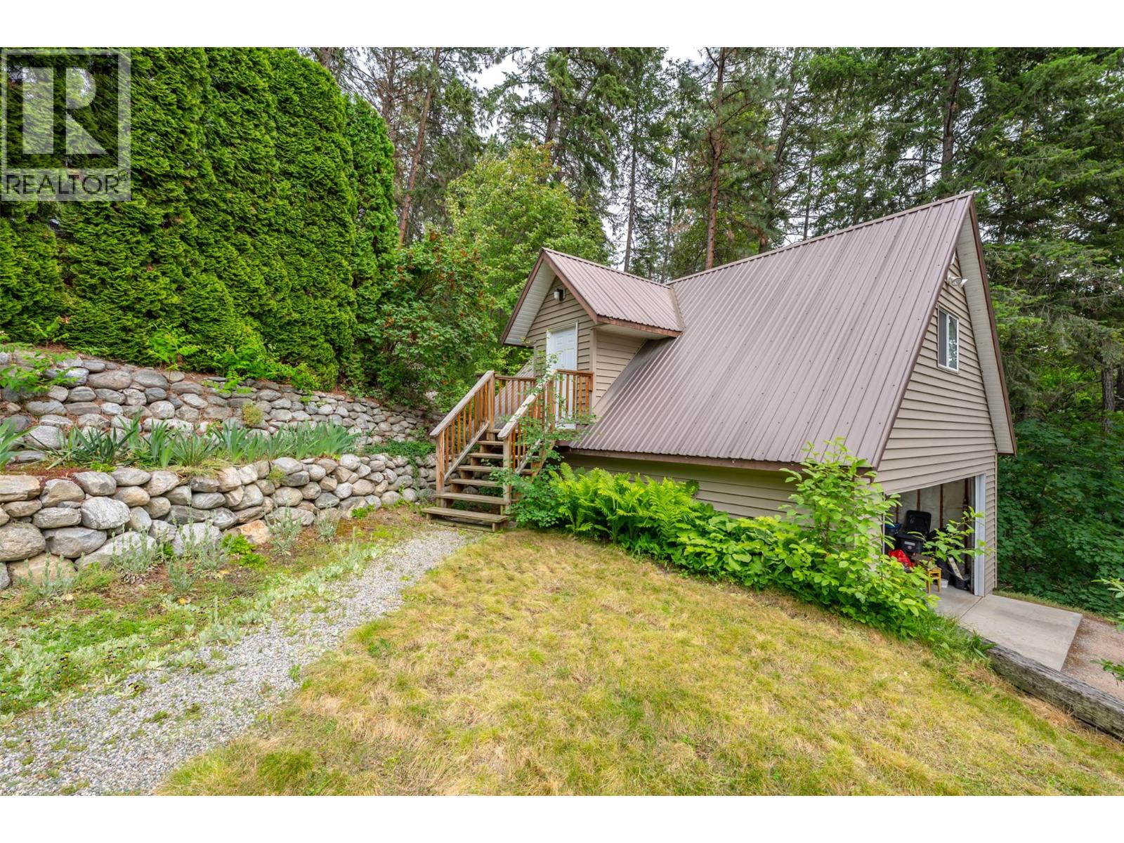 3070 Debeck Road, Naramata, British Columbia  V0H 1N1 - Photo 83 - 10390245