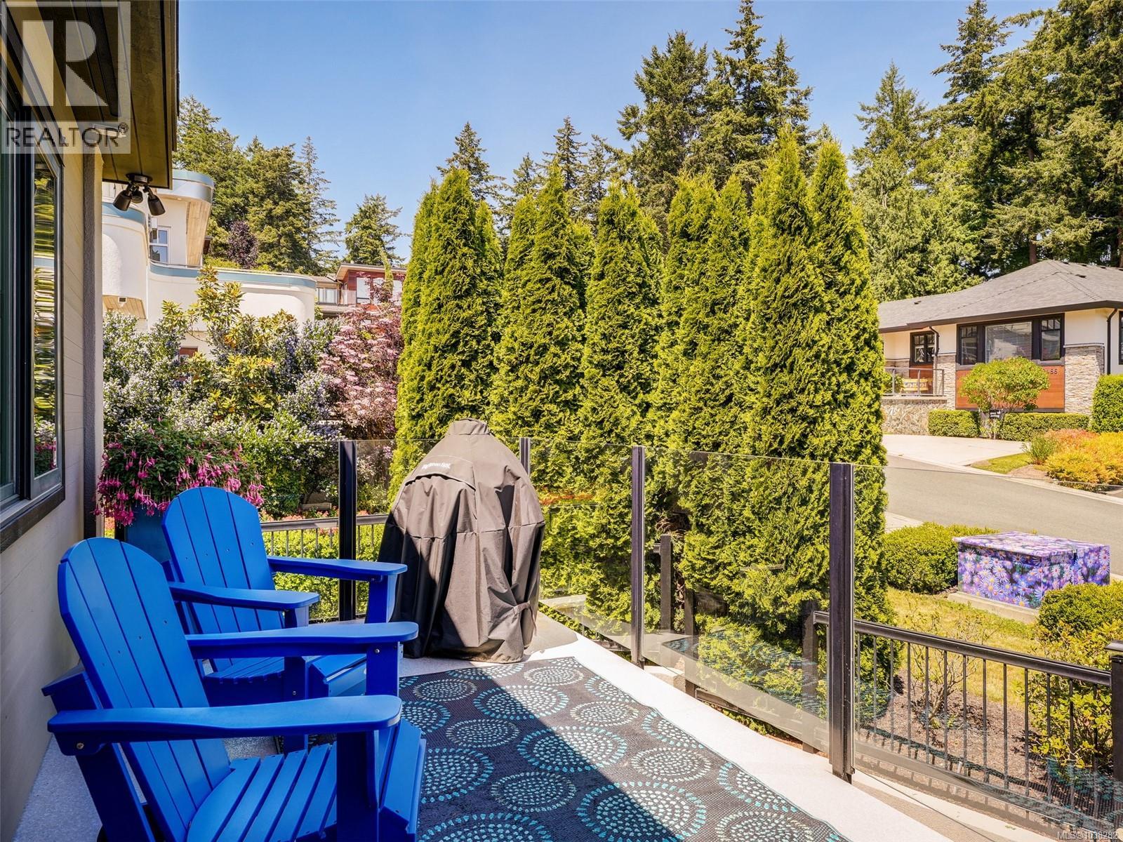 2491 Cadboro Heights Lane, Saanich, British Columbia  V8N 0B2 - Photo 34 - 1038282