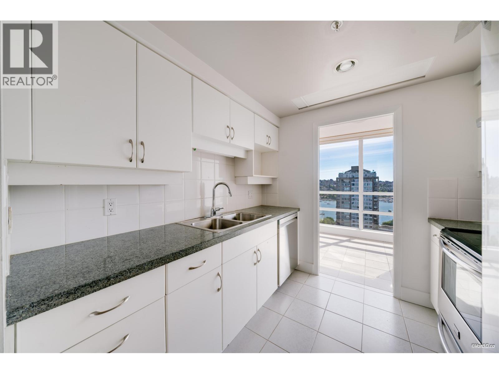 2206 1201 Marinaside Crescent, Vancouver, British Columbia  V6Z 2V2 - Photo 14 - R3132360