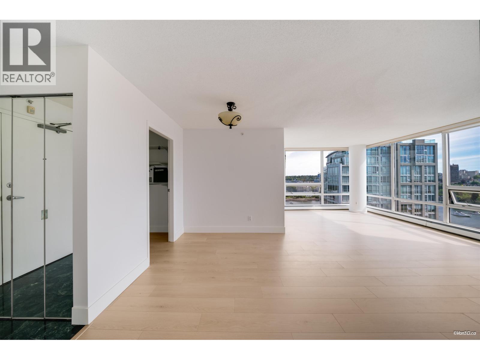 2206 1201 Marinaside Crescent, Vancouver, British Columbia  V6Z 2V2 - Photo 17 - R3132360