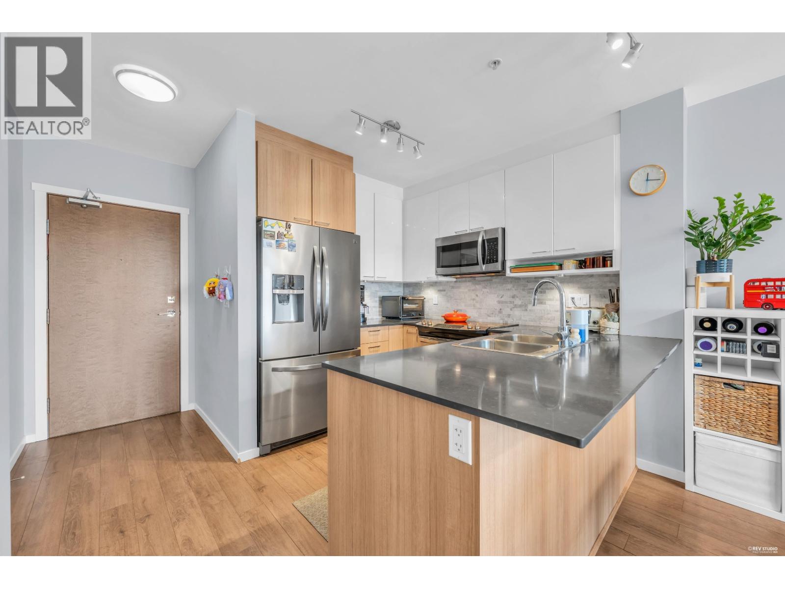 Listing image 8