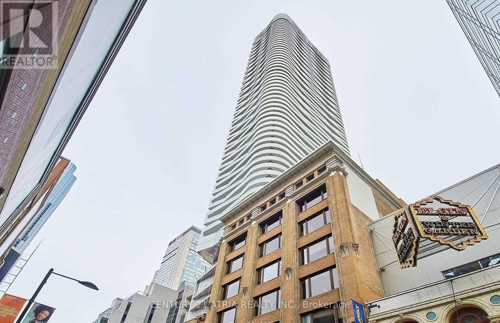 4708 - 197 Yonge Street, Toronto, Ontario  M5B 1M4 - Photo 8 - C13243088