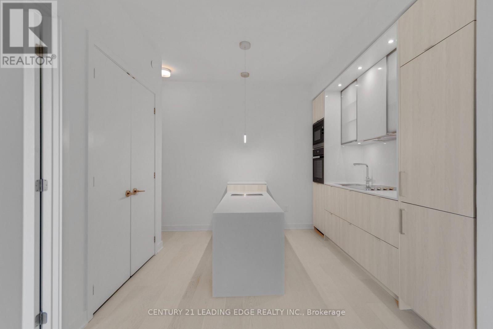 3906 - 11 Yorkville Avenue, Toronto, Ontario  M4W 0B7 - Photo 18 - C13243108