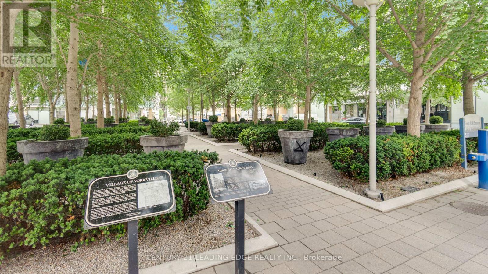 3906 - 11 Yorkville Avenue, Toronto, Ontario  M4W 0B7 - Photo 38 - C13243108